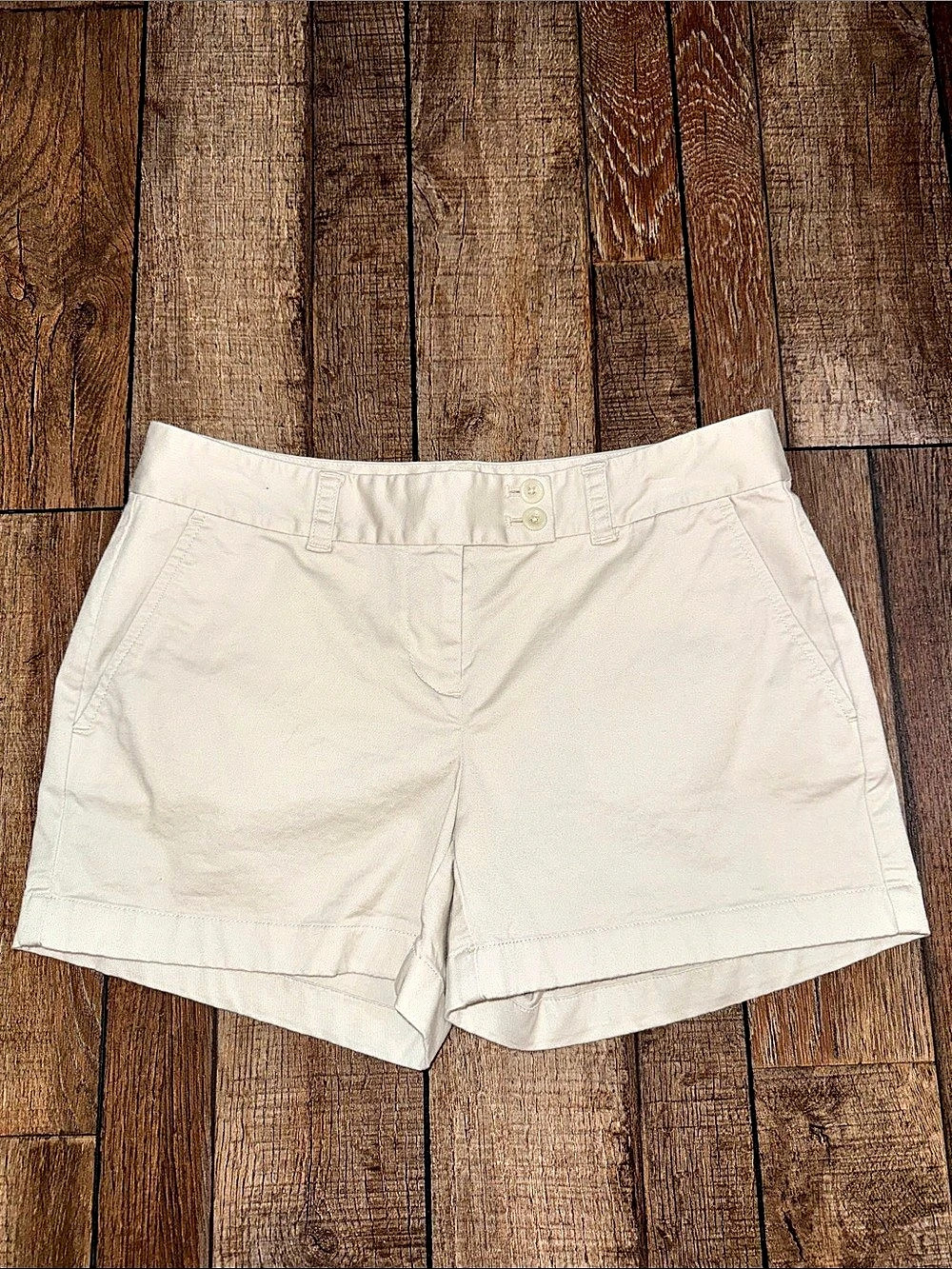 Vineyard Vines Every Day Chino Shorts White Size 4